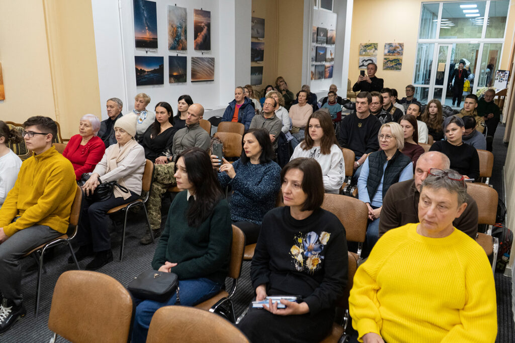 2 Кіпіані - ПроЩО: історії, які надихають в часи війні