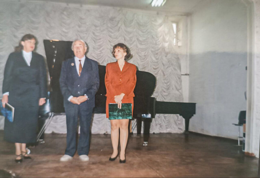 photo_5211097852354958905_y - ПроЩО: історії, які надихають в часи війні