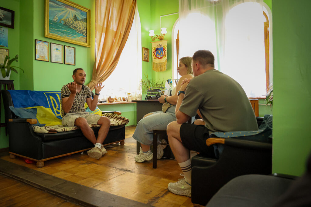 1 4G0B3050 - ПроЩО: історії, які надихають в часи війні