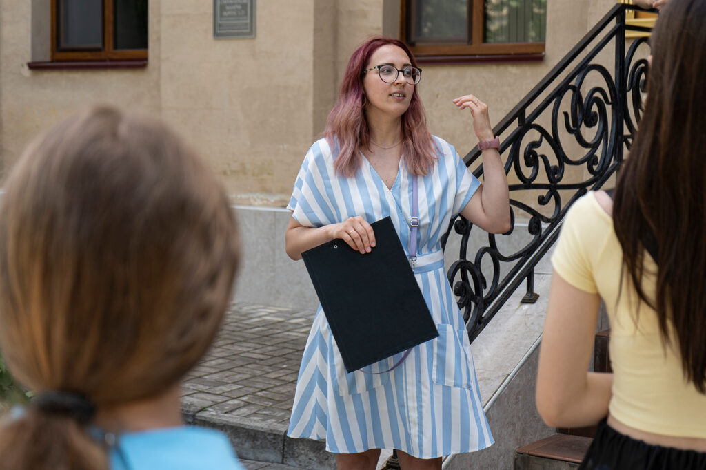 Музейний вікенд_3 - ПроЩО: історії, які надихають в часи війні